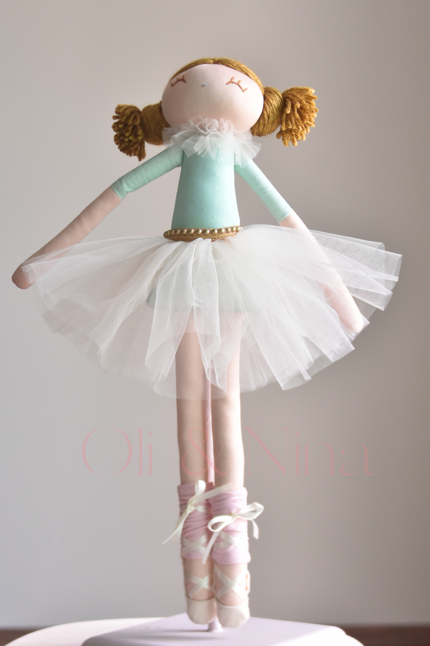 ZOE   * Exclusive Collection, Ballerina